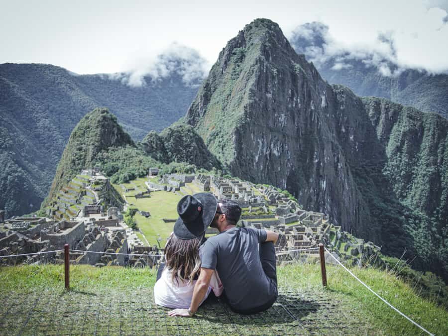 From Cusco: 2-Day Sacred Valley and Machupicchu by Train - Day 2 at Machu Picchu: main gate, classic photo, and the lower part
