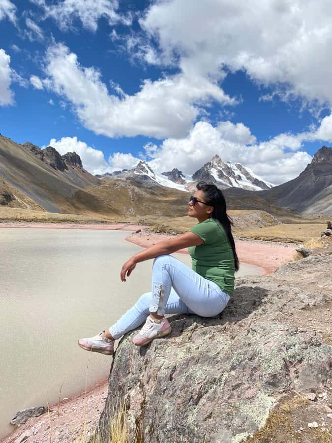 From Cusco: 7 lakes with hot springs in Ausangate and meals - The early Cusco pickup and the scenic drive south