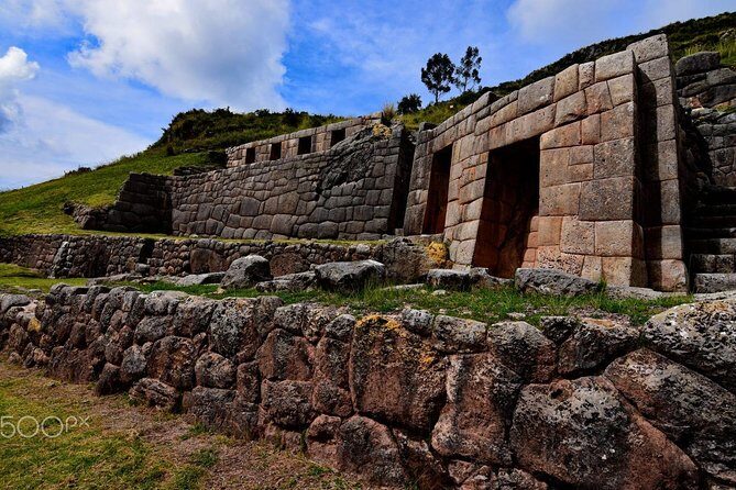 From Cusco City Tour Four Ruins Half Day Tour - Tambomachay: A Water-Centered Sacred Place That Breaks Up the Intensity