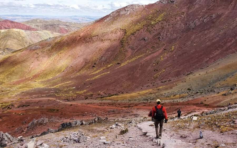 From Cusco: Full day Palccoyo Mountain tour - Leaving Cusco at 04:00: the day starts with a ride, not hiking