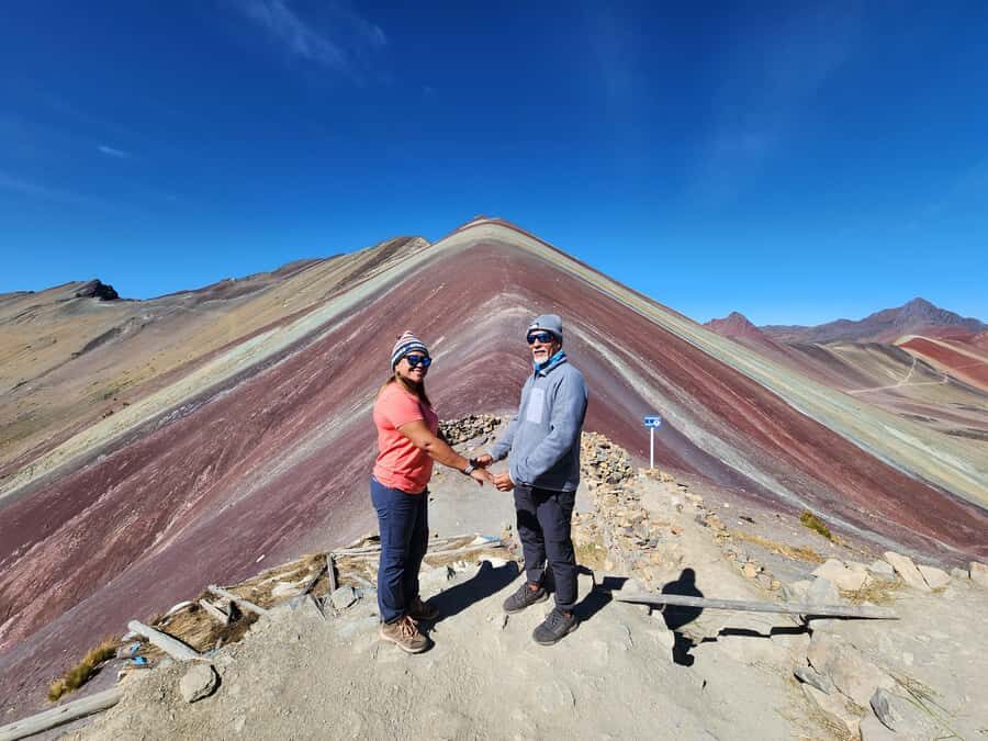 From Cusco: Full Day Tour to Vinincunca Rainbow Mountain - Descent and the return to Cusipata: recovery matters