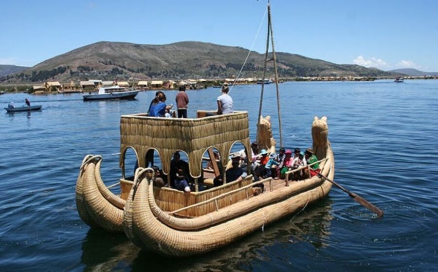 From Cusco: Lake Titicaca with a visit to Uros and Taquile - Sicuani, La Raya, and the Litico Pukara museum stop
