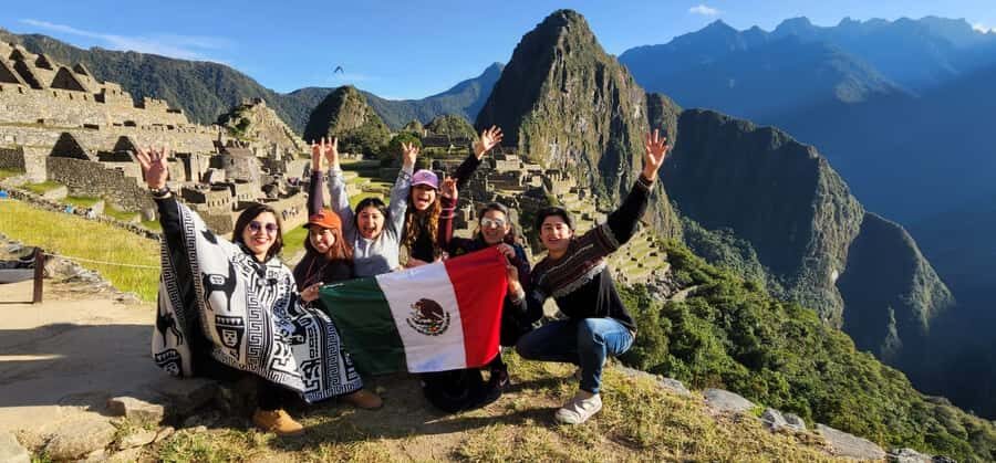 From Cusco: Machu Picchu 2 days - Option 2: Bus to Ollantaytambo, train in, and a group-guided visit