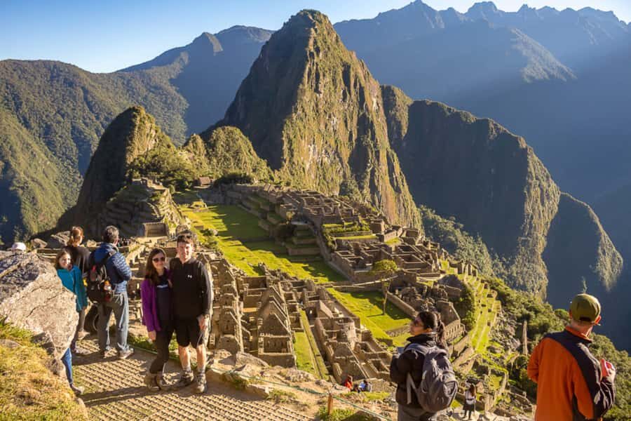 From Cusco: One-Day Round Trip to Machu Picchu by Train - The Train to Aguas Calientes and Your Breakfast Window