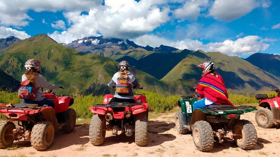 From Cusco: Rainbow Mountain on ATVs - Quad training at Kayrahuiri: what it’s really like on automatic machines