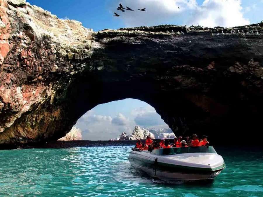 From Lima: 2 Days to Paracas & Huacachina | 2 Days/1 Night - From Lima To Paracas, Ica, and Huacachina: A Tight 2-Day Plan That Actually Works