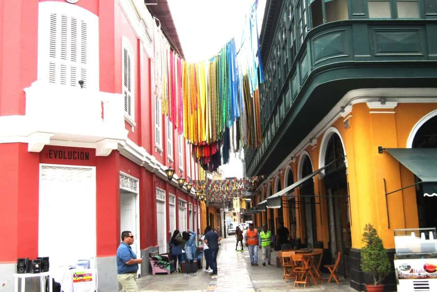 From Lima: Callao District Highlights Tour with a Guide - Callao: the port city you can reach fast from Miraflores