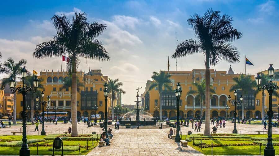 From Lima: City tour - City of the Kings - San Francisco Convent and the Catacombs Underground