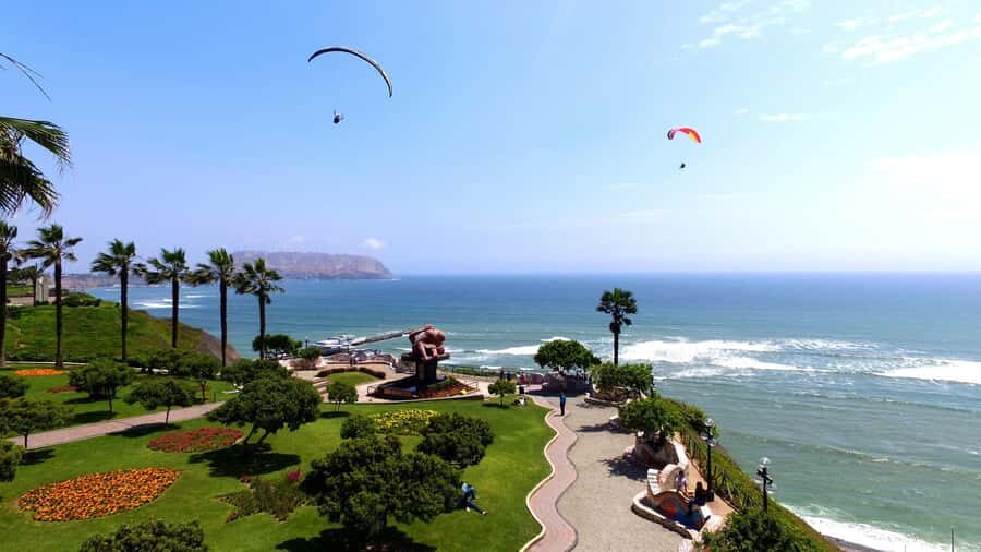 From Lima: City tour Prehispanic + Colonial & Modern Lima - A half-day sweep of Lima’s three stages
