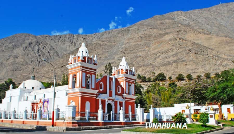 From Lima | Lunahuana River Rafting | Adventure in Canete - Lunahuana town time: the photos, the pacing, and the break between activities