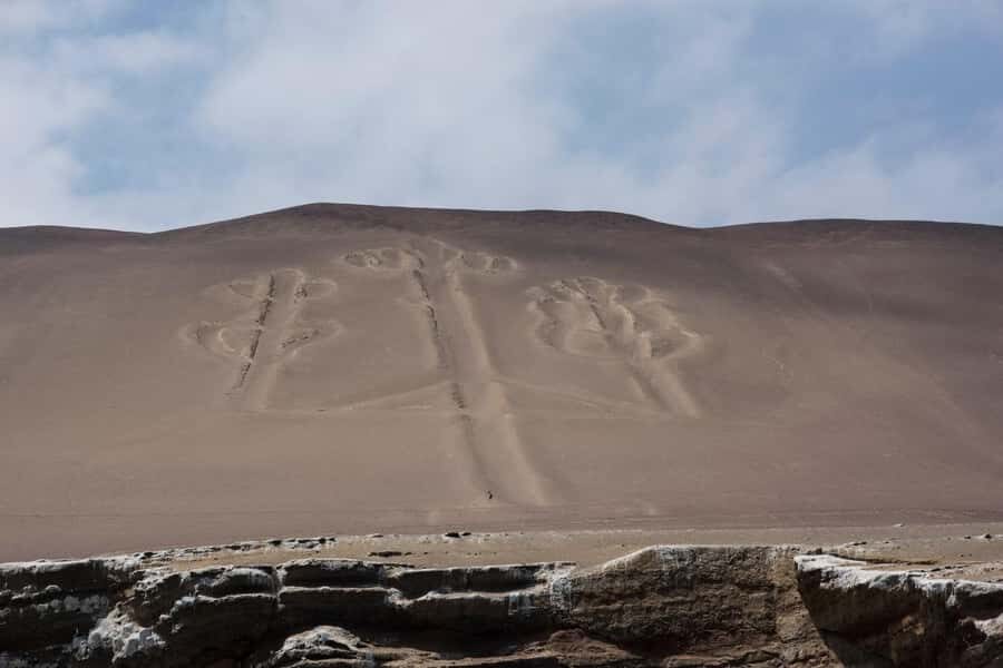 From Lima: Paracas and Huacachina Oasis Full Day Tour - Timing, group size, and the early start you have to respect