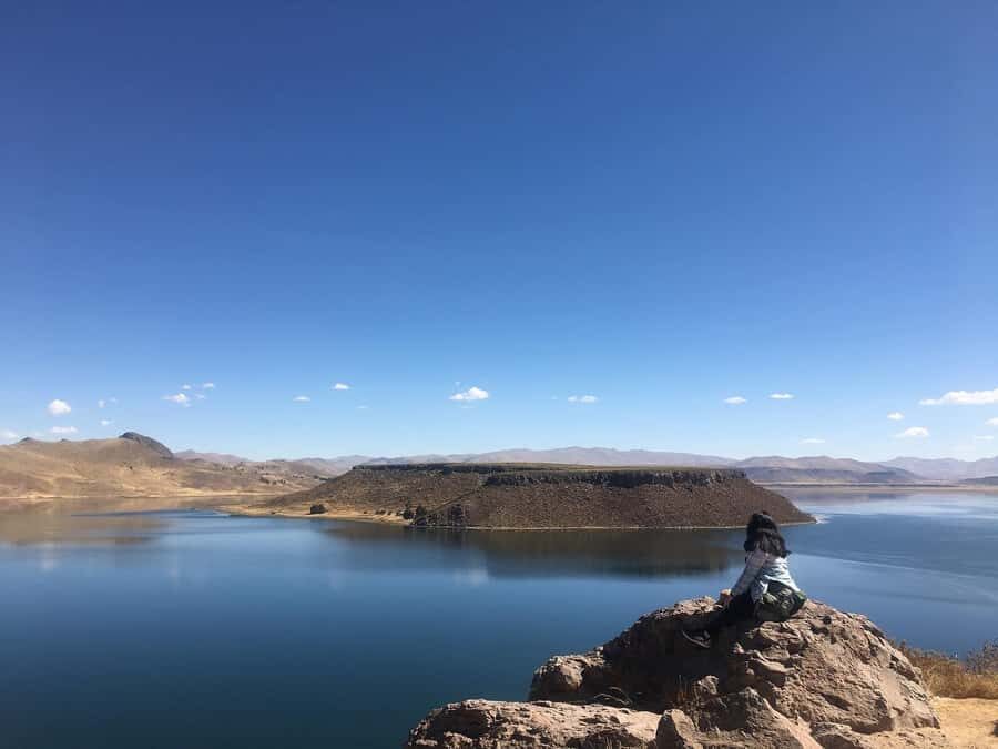 From Puno: 4h tour to Sillustani - The Scenic 40-Minute Drive: Grasslands, Llamas, and 3,900 Meters