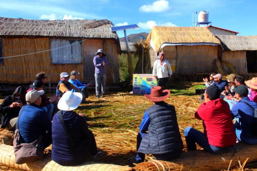 From Puno: Uros floating islands half Day tour - Boat time: comfort, timing, and the optional handmade craft