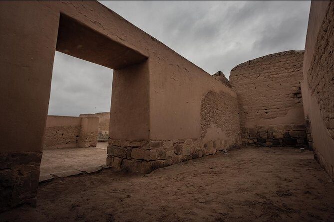 Full Day Pilgrims - Huallamarca: A Thoughtful Stop That Keeps the Day From Feeling Repetitive