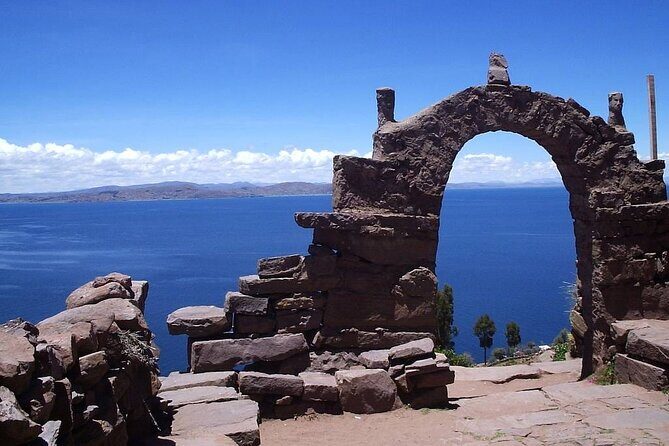 Full-Day Tour of Uros, Taquile and Sillustani from Puno - The later part of the day: Lake Titicaca viewing from the water