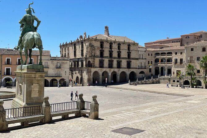 Guided Tours Trujillo Essential - Castle-Alcazaba finish: views that make the climb worth it