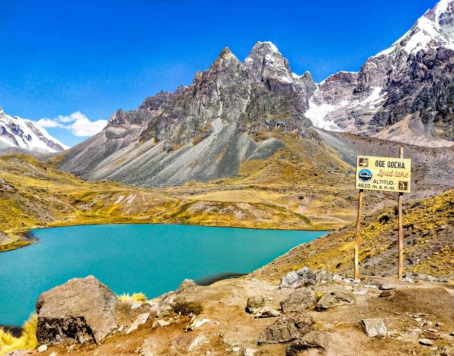 Horseback Riding at 7 lakes Ausangate Private |Optional Hike - Lunch, hot springs, and the return to Cusco