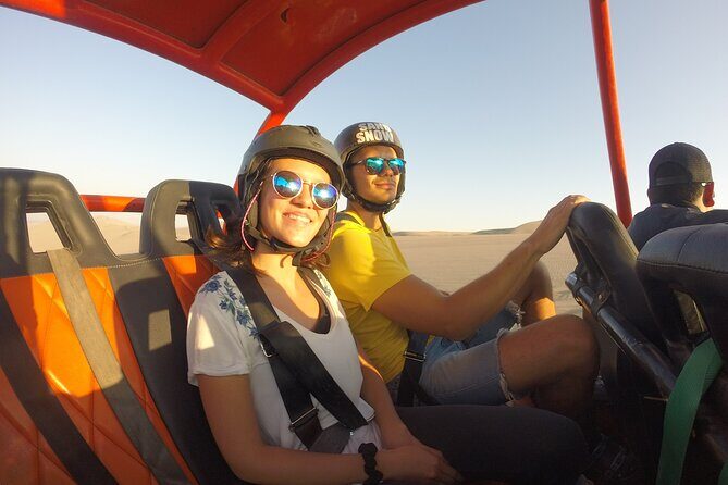 Huacachina Sandboard - Buggy rides to the biggest dunes: the thrill that makes the half-day feel short