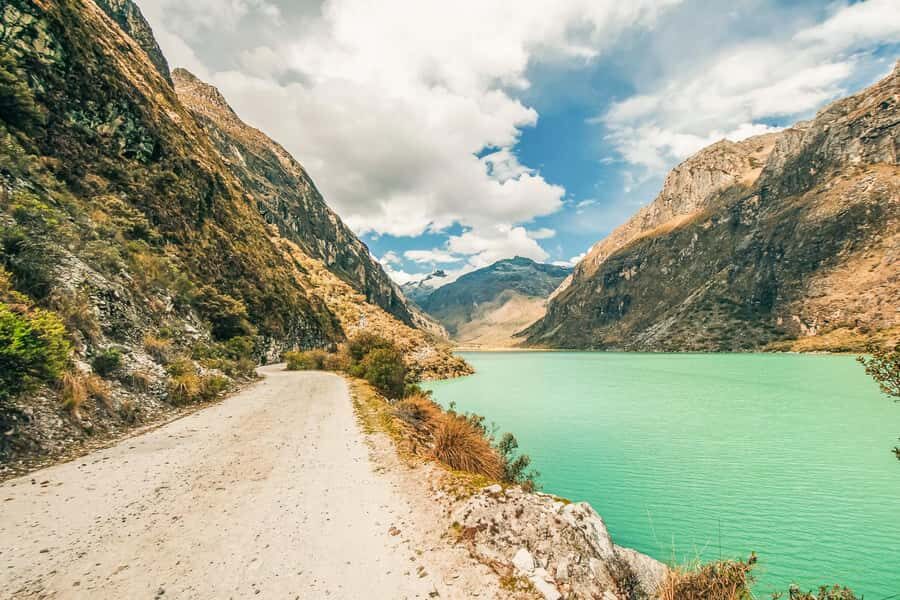 Huaraz: 3-hour Trek to Laguna 69 with Optional Lunch - The hike from Cebollapampa to Laguna 69 (8 km at ~4,620 m)