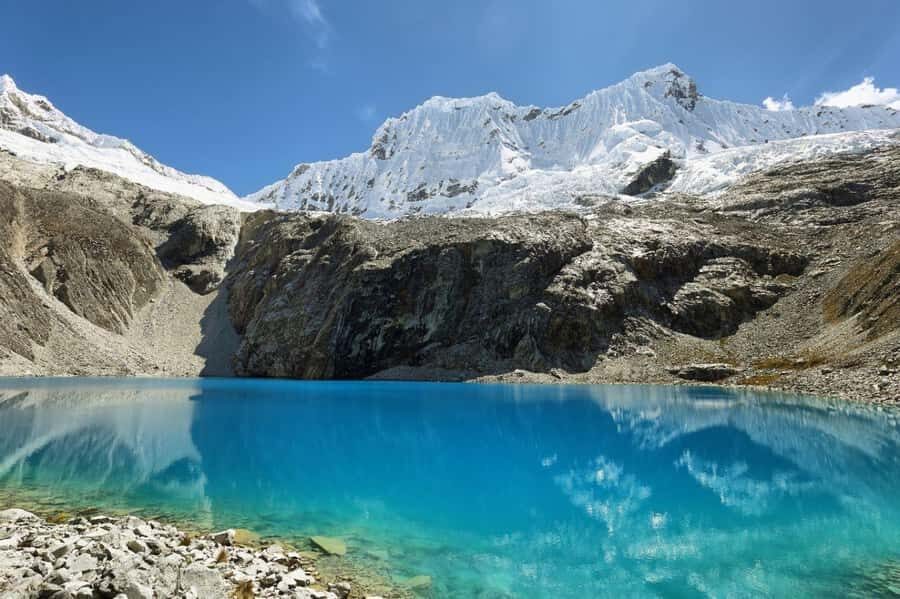 Huaraz: Laguna 69 | Cordillera Blanca | Hike to Lake 69 - The early bus ride: Huaraz departure around 5:00am