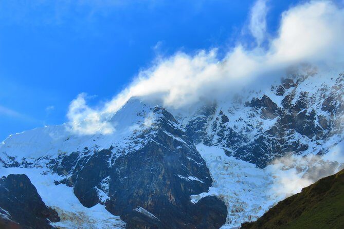 Humantay Lake Full-Day Adventure: Scenic Trek and Stunning Views - Cusco pickup and the long drive to Soraypampa (why it starts so early)