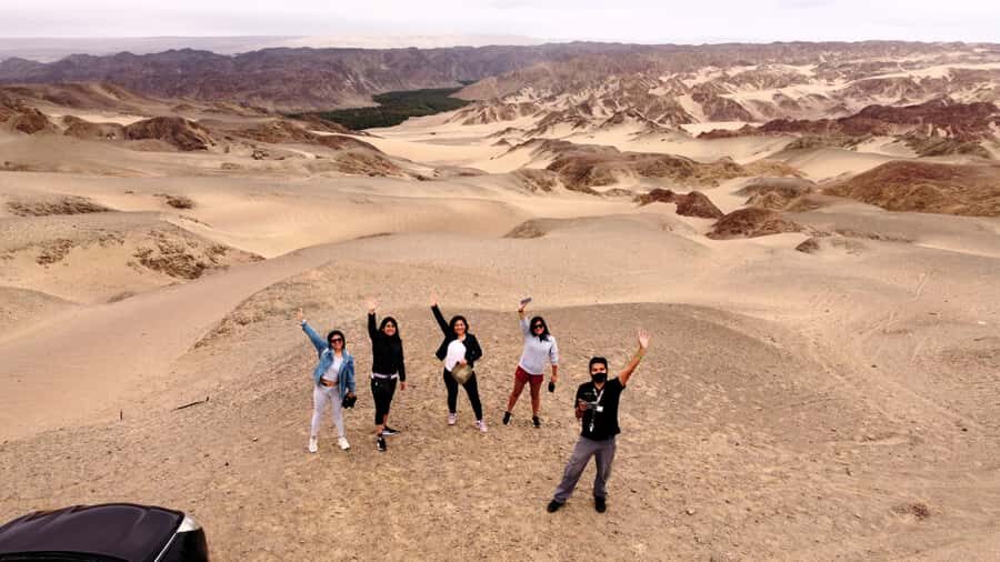 Ica: Canyon of the Lost Tour in Ocucaje Desert - Main Viewpoint: Canyon Formation and Getting Your Photos Right