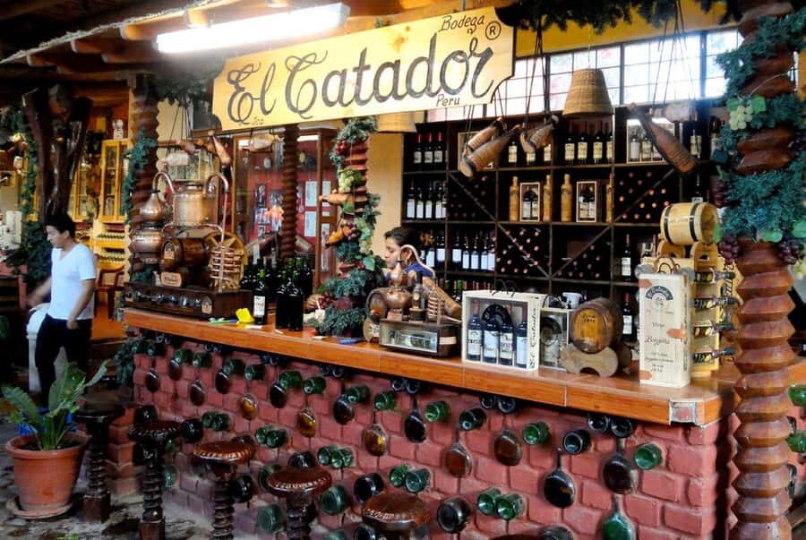 Ica: Winery Tour with Pisco and Wine Tasting - El Catador Winery: Pisco culture plus a very hands-on product moment