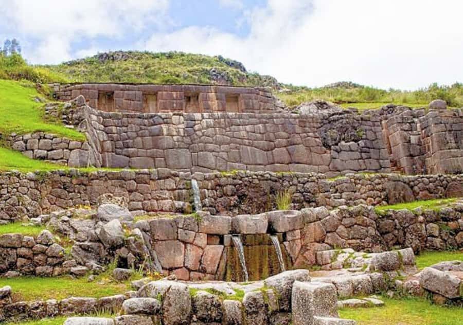 In Cusco: Saqsaywaman, Qenqo, Pukapukara, Tambomachay. - Key highlights in plain terms