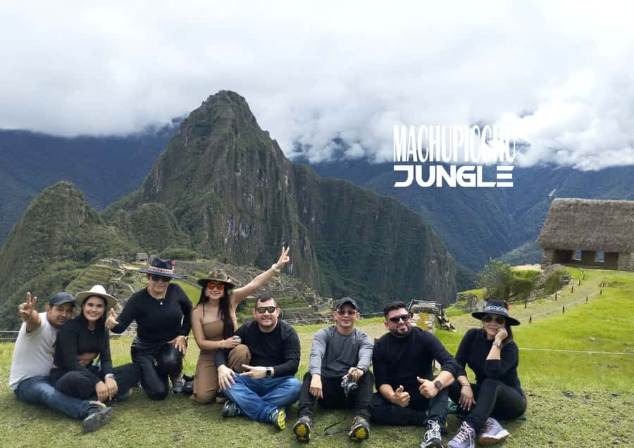 IN MACHU PICCHU: Private Tour Guide Service - Entering Machu Picchu With a Private Guide at the Control Gate