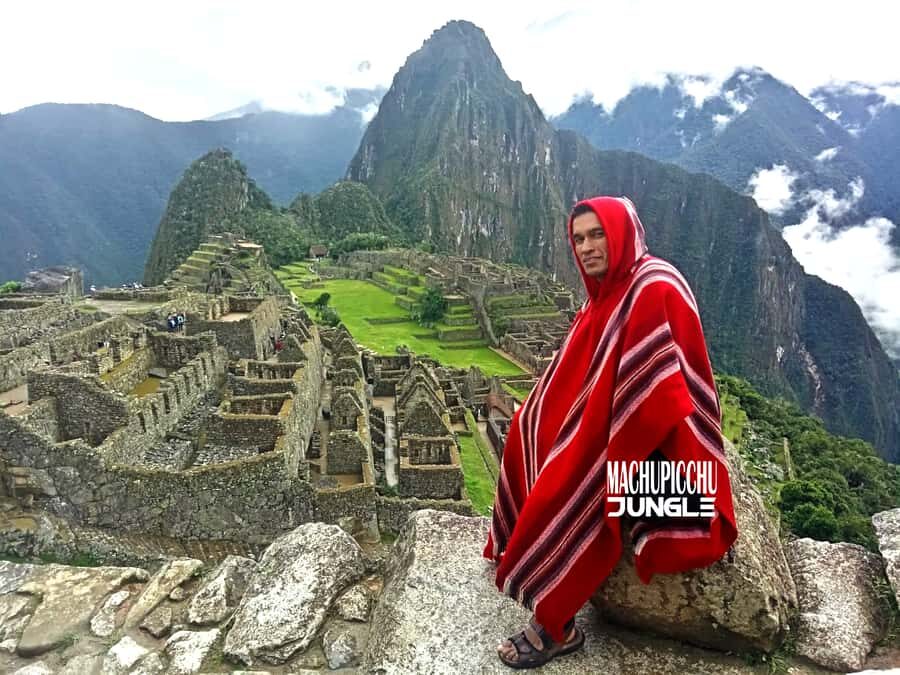 IN MACHU PICCHU: Private Tour Guide Service - Cusco to Aguas Calientes, Then Up the Hill to Machu Picchu
