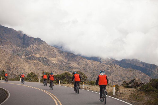Inca Jungle Premium to Machu Picchu 4-Day and 3-Nights - Cusco at dawn: what this Inca Jungle tour feels like