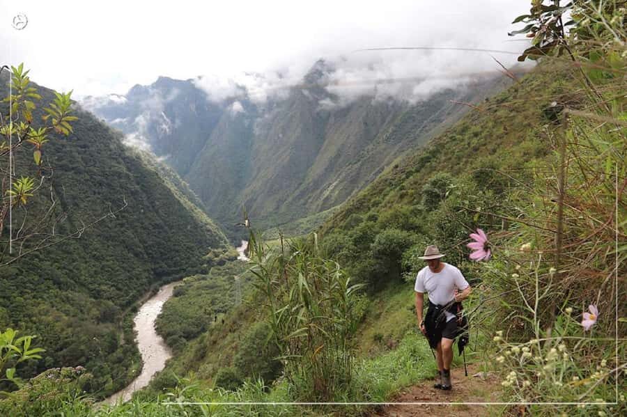 Inca Trail 2 days to Machu Picchu - Inti Punku View to Machu Picchu Entry Control