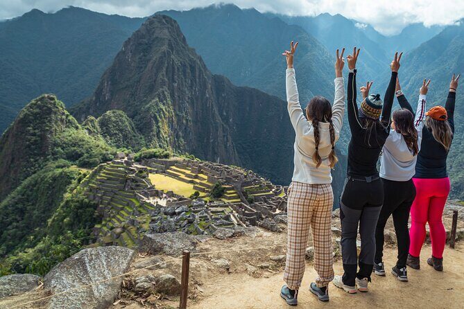 Inca Trail 4 Day Adventure to Machu Picchu with Panoramic Train - Day 4: Inti Punku, a 2-Hour Machu Picchu Guide, and Optional Huayna Picchu