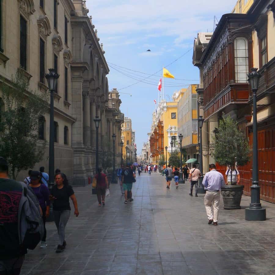 La casa de Aliaga, an alive colonial jewel at Lima center. - Key points before you go