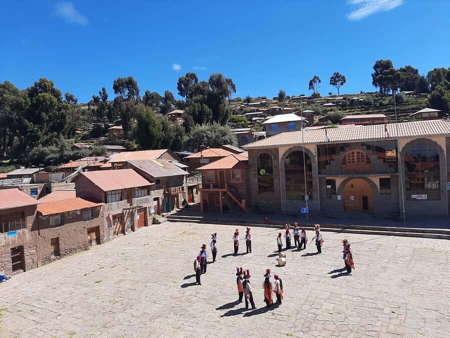 LAKE TITICACA 2-DAY EXCURSION: UROS AMANTANI AND TAQUILE + 3 MEALS - Should you book this 2-day Lake Titicaca tour?