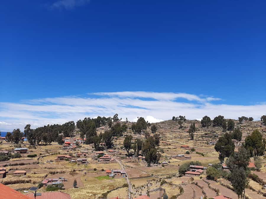 LAKE TITICACA 2-DAY EXCURSION: UROS AMANTANI AND TAQUILE + 3 MEALS - Uros Floating Islands: Reed homes and culture you can actually talk about