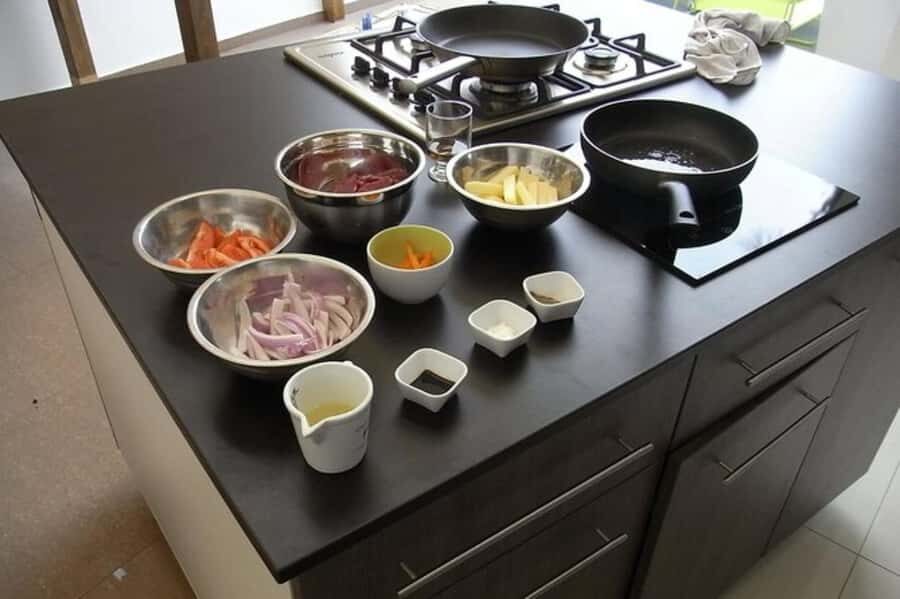 Lima: 4-Course Peruvian Cooking Class in Miraflores - Meeting point reality check: know the building rules