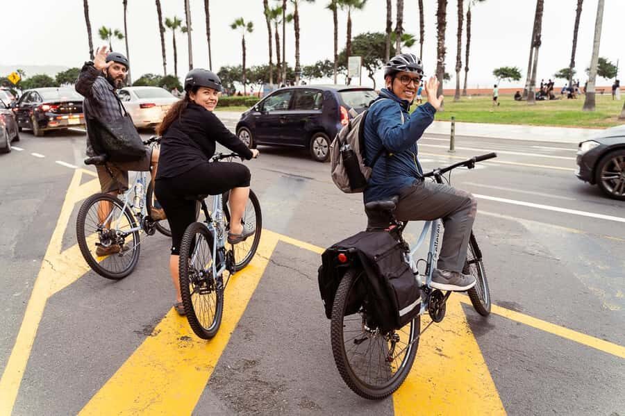 Lima: City biking - Huaca Pucllana: pre-Inca presence without the detour headache