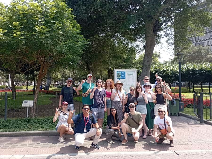 Lima: Historic Center Walking Tour with Pisco Sour Tasting - Key highlights