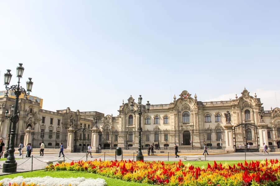 Lima: Historic Downtown, Miraflores & Catacombs Private Tour - San Isidro’s Forest El Olivar: a quiet olive park in the city center