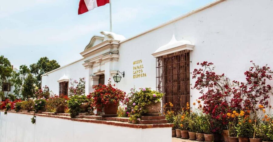 Lima: Larco Museum Entry Ticket - The museum’s erotic art collection: context and comfort level