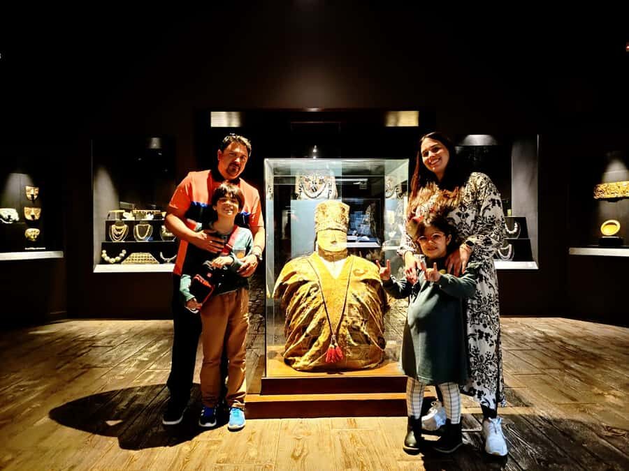 Lima: Larco Museum Entry Ticket & Guided Tour with Pickup - Larco Museum: 45,000+ ceramics that actually make sense