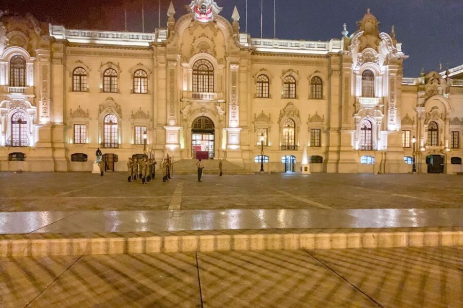 Lima: Lights, Pisco, and Fun Night Tour and Pisco Tasting - Who this Lima Lights, Pisco, and Fun Night Tour is best for