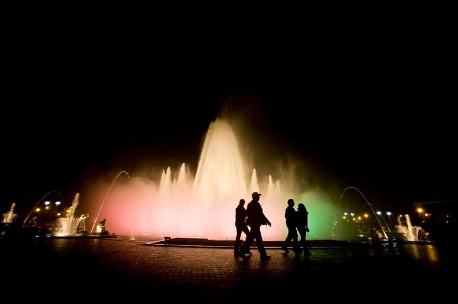 Lima: Magic Water Circuit Tour w/ Transfer & Ticket - Magic Water Circuit at Parque de la Reserva: the Guinness-record show