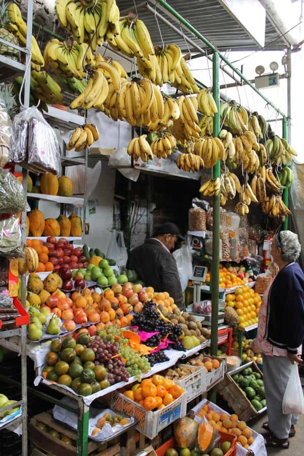Lima: Market Tour, 35 Fruits Tasting & Cooking Class - Surquillo Market 1: the ingredient lesson that starts your lunch
