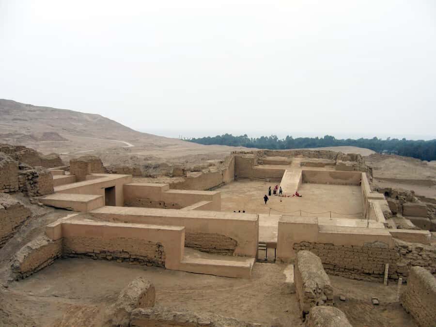 Lima: Pre-Inca Temple of Pachacamac - From Miraflores, San Isidro, and Barranco to Pachacamac