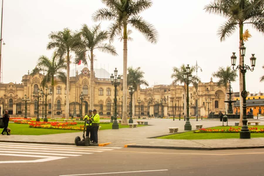 Lima: Private Classic City Tour - Down into the catacombs: Lima’s early cemetery story