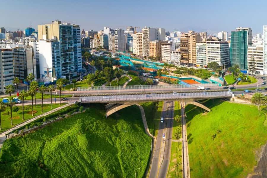 Lima: Private Custom Walking Tour With A Local Guide - Hotel pickup in Lima: start easy, not stressed