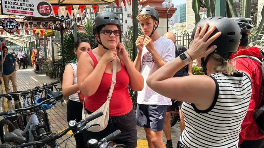 Lima: Sightseeing Bike Tour with Food and Drink Tastings - Terrua coffee stop: the smooth start that sets the tone