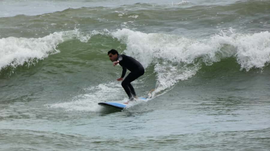 Lima: Surf Class with Equipment and Instructor - Practical tips to get better fast in Lima’s surf